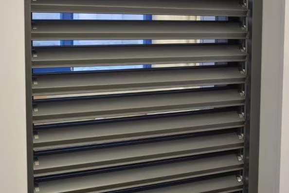 Bezpečnostní žaluzie