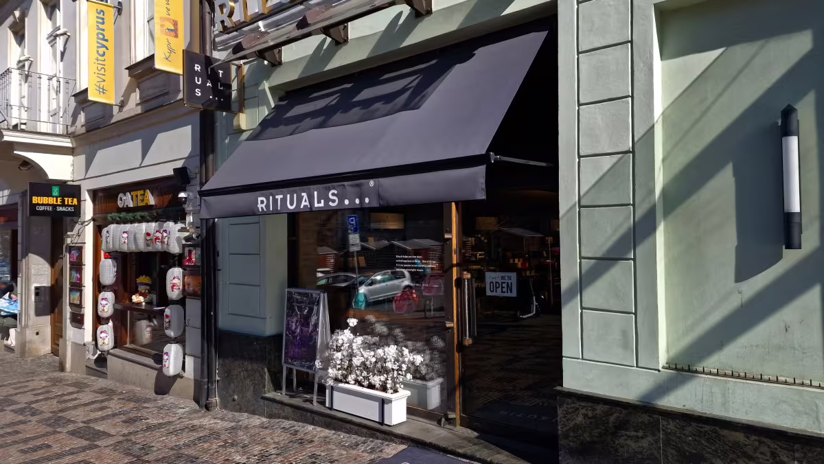 Reference - realizované žaluzie, markýzy, rolety a pergoly